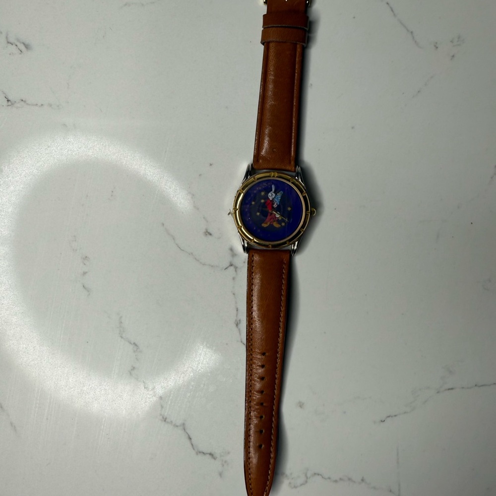 Mens mickey mouse fantasia watch